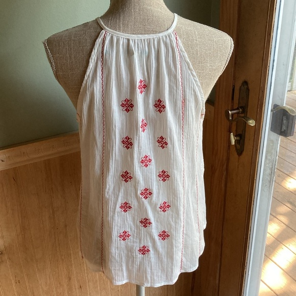 NWOT Joie white & red embroidered boho top - Picture 5 of 11